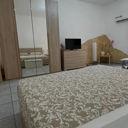 Apartment La Claudette 2 *